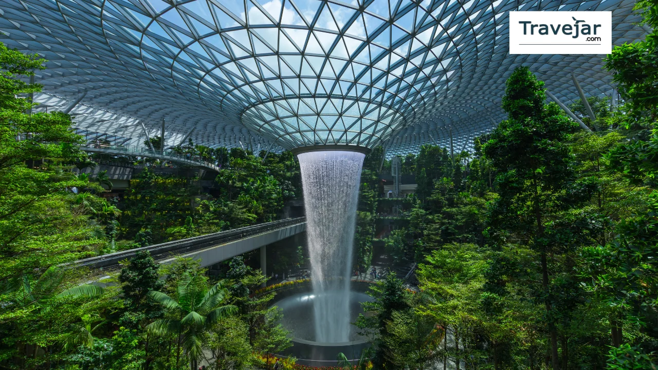 What to Pack For Singapore in August